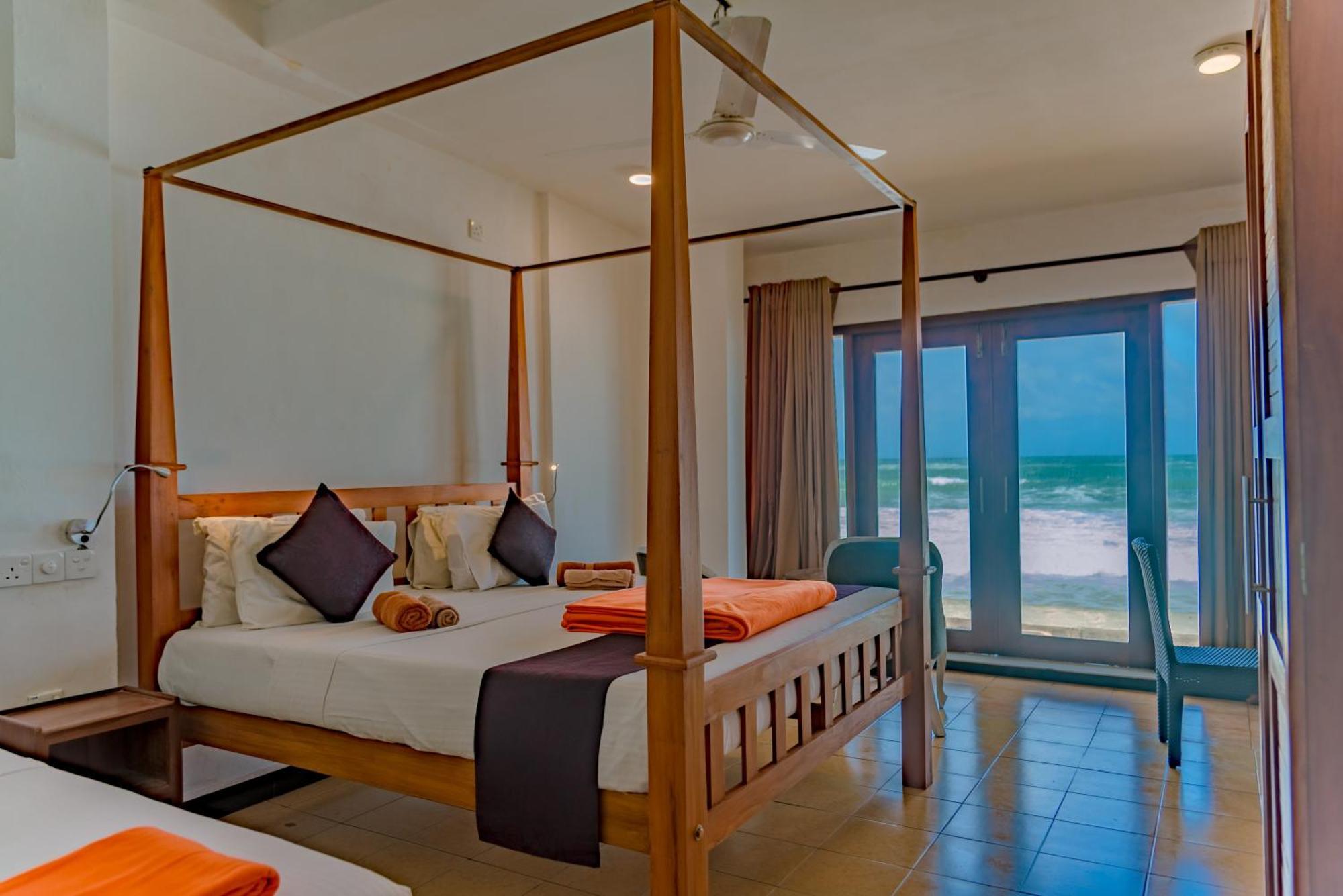 Amor Beach Unawatuna Exteriör bild